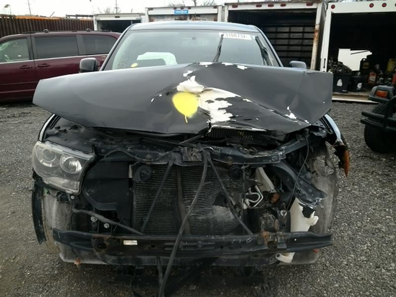 Vehicle/37306_03.jpg