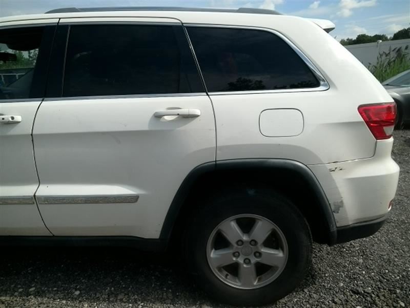 Vehicle/37862_07.jpg
