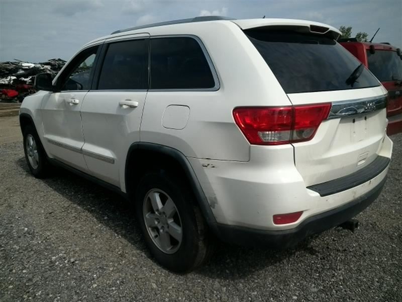Vehicle/37862_08.jpg