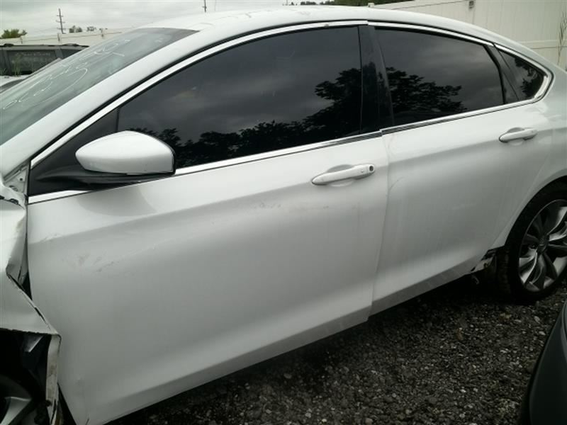 Vehicle/37893_05.jpg