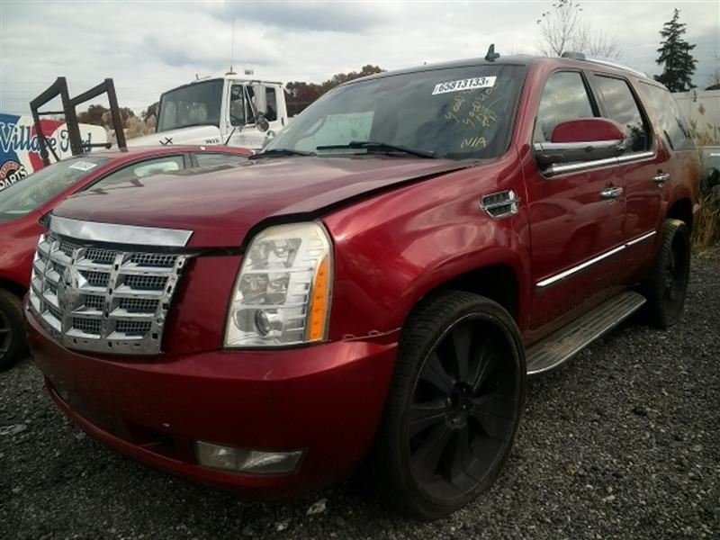 https://f005.backblazeb2.com/file/img-partshotlines-com/Inventory/MA726/Vehicle/38053_03.jpg