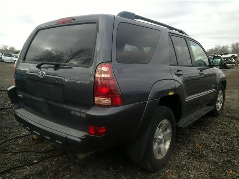 https://f005.backblazeb2.com/file/img-partshotlines-com/Inventory/MA726/Vehicle/38196_09.jpg