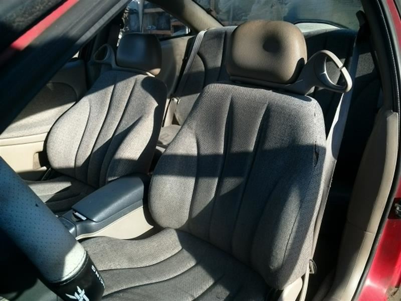 https://f005.backblazeb2.com/file/img-partshotlines-com/Inventory/MA726/Vehicle/38274_08.jpg