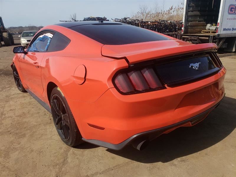 https://f005.backblazeb2.com/file/img-partshotlines-com/Inventory/MA726/Vehicle/38536_05.jpg