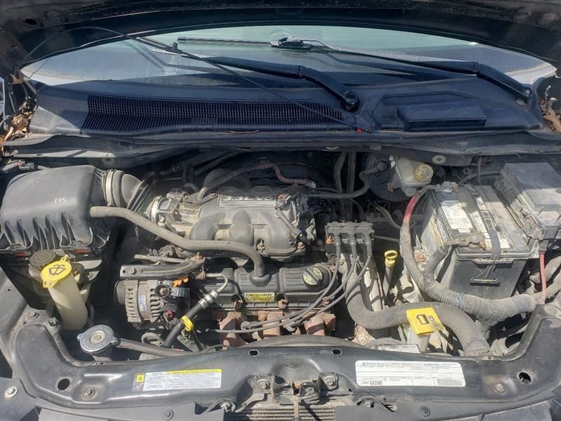 https://f005.backblazeb2.com/file/img-partshotlines-com/Inventory/MA726/Vehicle/38601_11.jpg