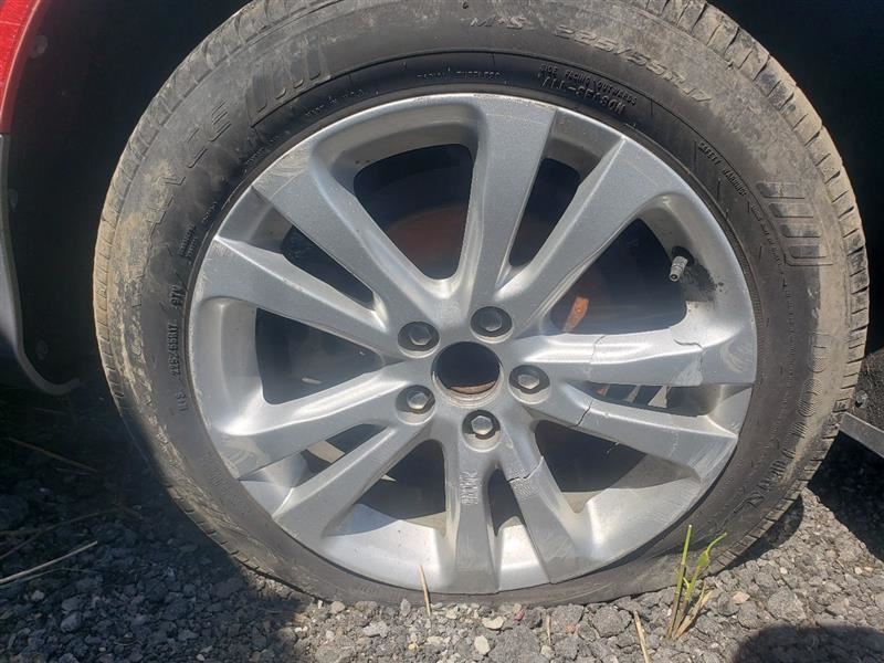 Vehicle/38698_12.jpg