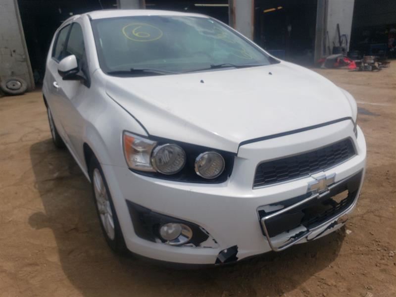 https://f005.backblazeb2.com/file/img-partshotlines-com/Inventory/MA726/Vehicle/39008_01.jpg