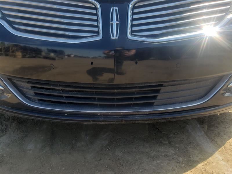 https://f005.backblazeb2.com/file/img-partshotlines-com/Inventory/MA726/Vehicle/39013_07.jpg