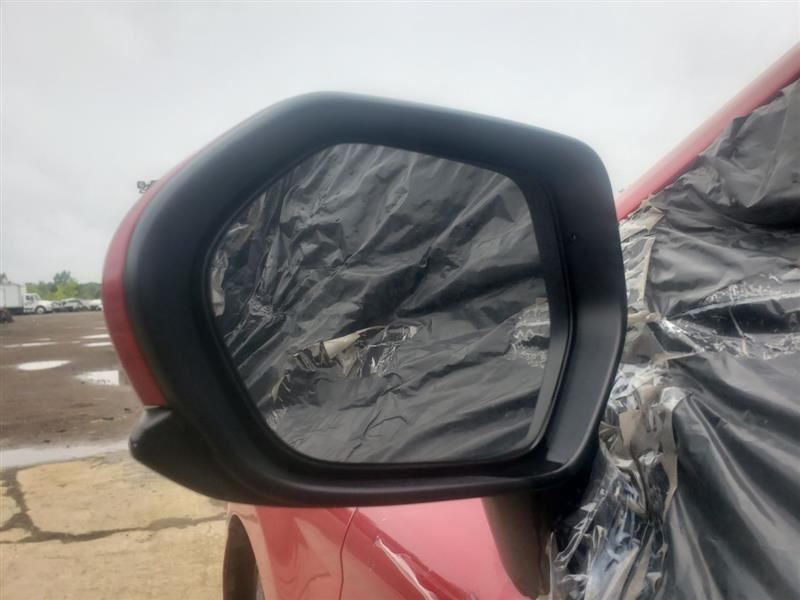 https://f005.backblazeb2.com/file/img-partshotlines-com/Inventory/MA726/Vehicle/39037_07.jpg