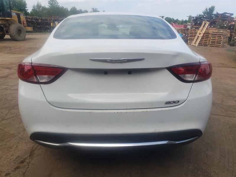 Vehicle/39098_06.jpg