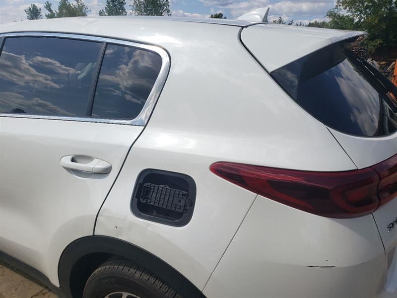 https://f005.backblazeb2.com/file/img-partshotlines-com/Inventory/MA726/Vehicle/39142_10.jpg