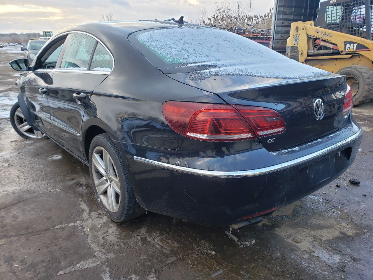 https://f005.backblazeb2.com/file/img-partshotlines-com/Inventory/MA726/Vehicle/39326_05.jpg