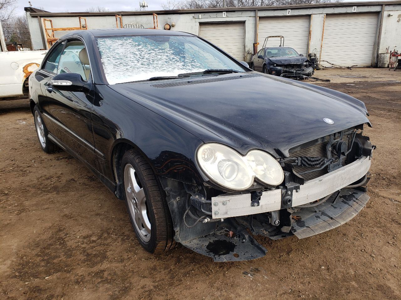 https://f005.backblazeb2.com/file/img-partshotlines-com/Inventory/MA726/Vehicle/39389_01.jpg