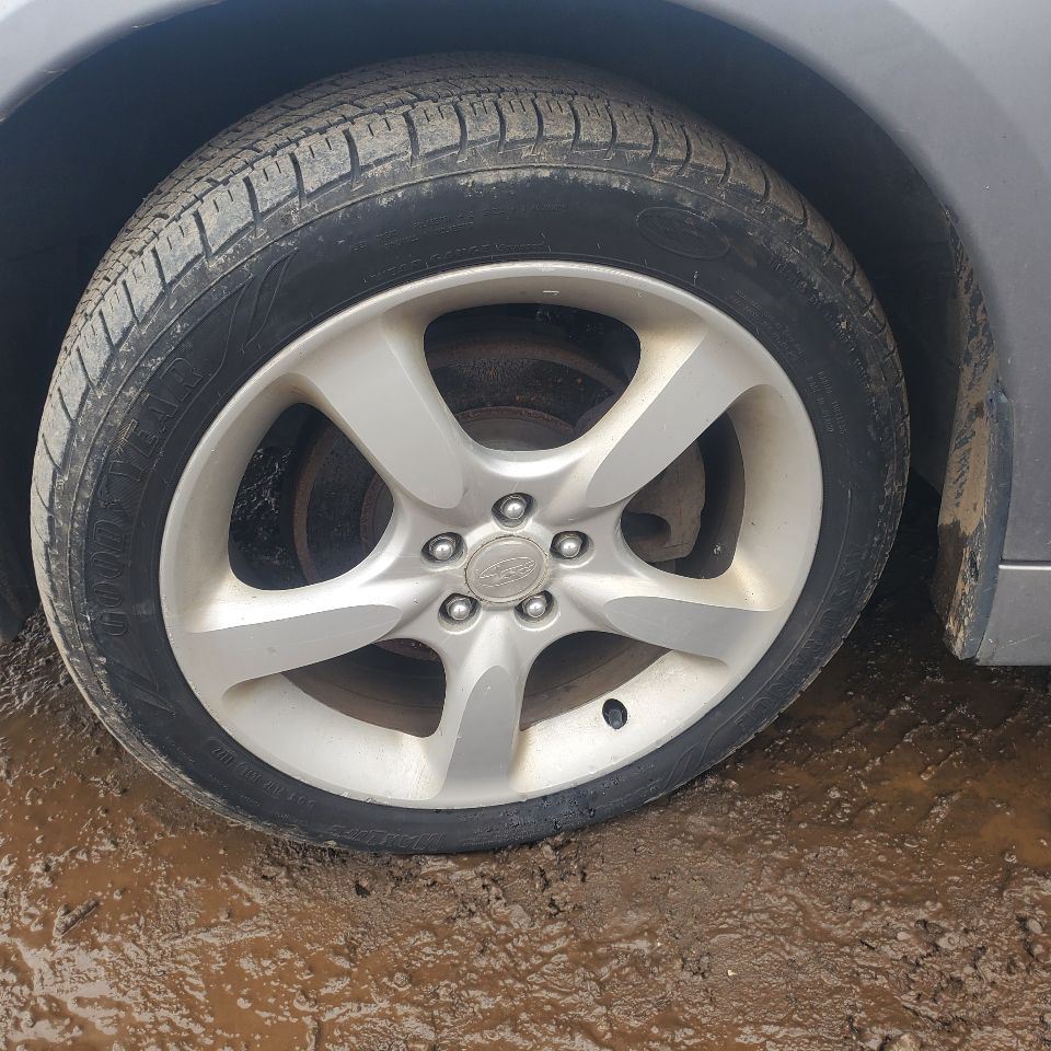 https://f005.backblazeb2.com/file/img-partshotlines-com/Inventory/MA726/Vehicle/39480_09.jpg