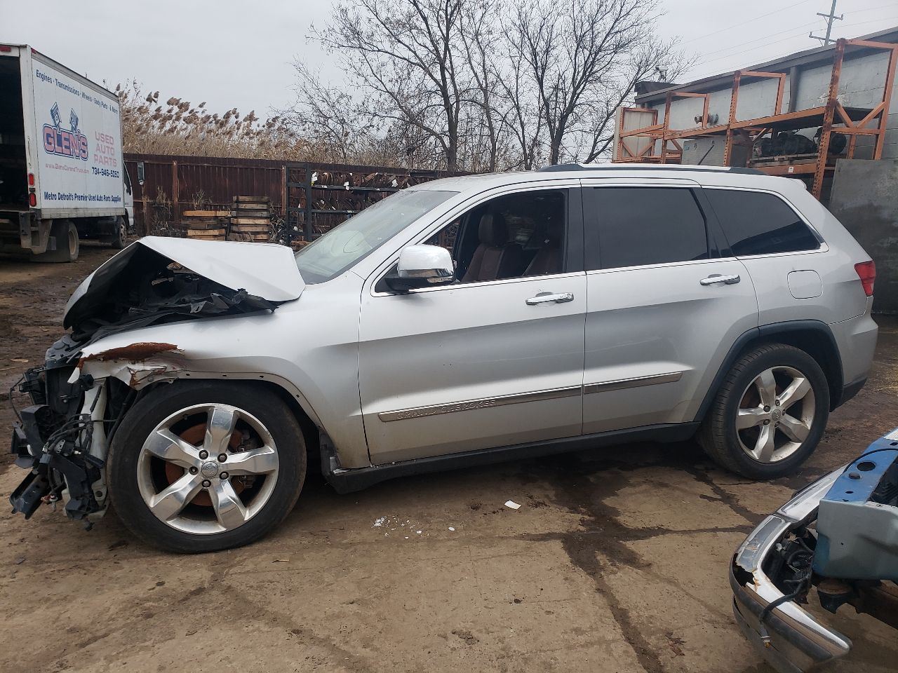 Vehicle/39543_04.jpg