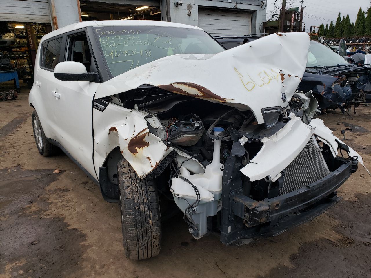 https://f005.backblazeb2.com/file/img-partshotlines-com/Inventory/MA726/Vehicle/39641_01.jpg