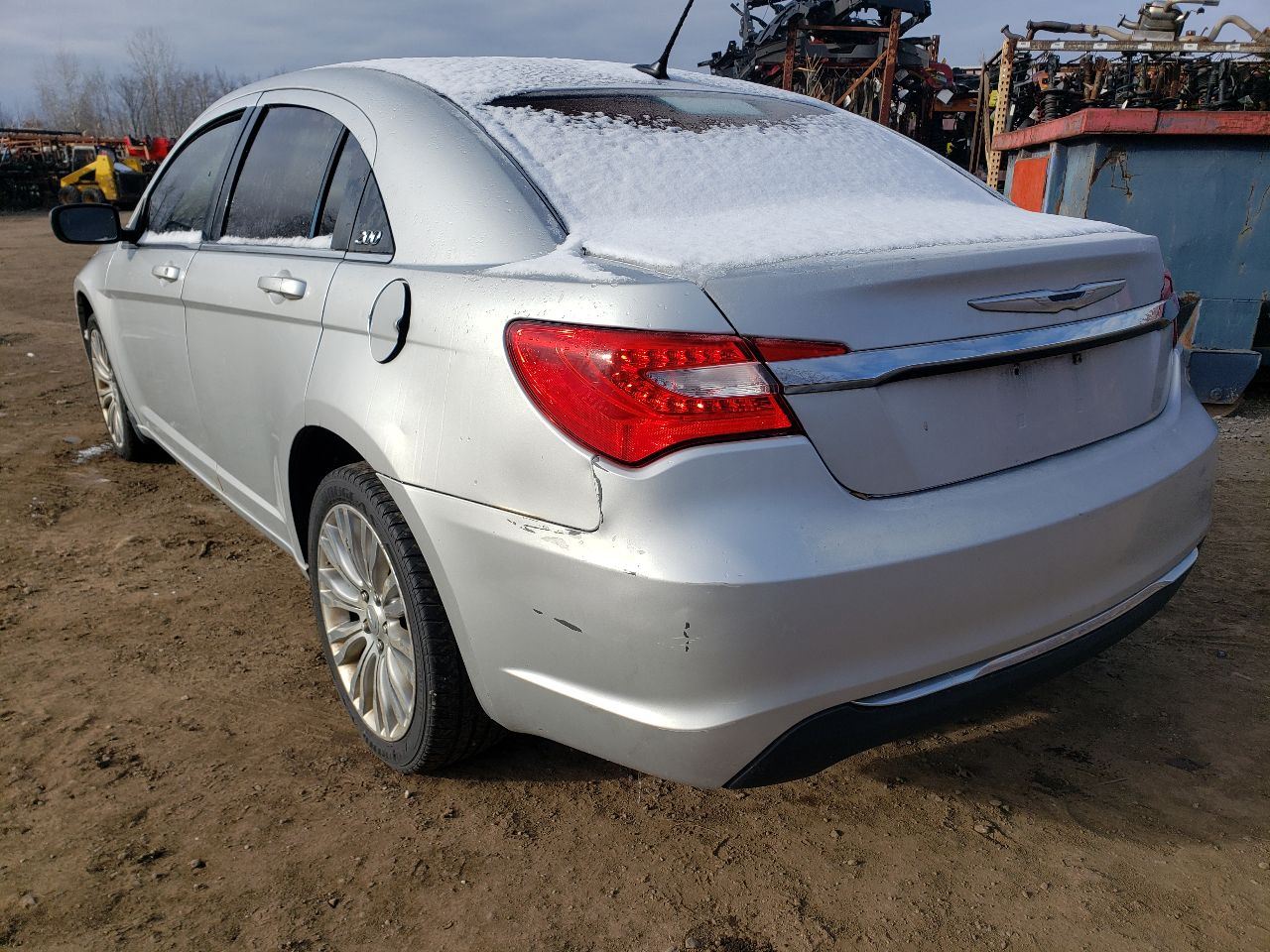 https://f005.backblazeb2.com/file/img-partshotlines-com/Inventory/MA726/Vehicle/39662_05.jpg