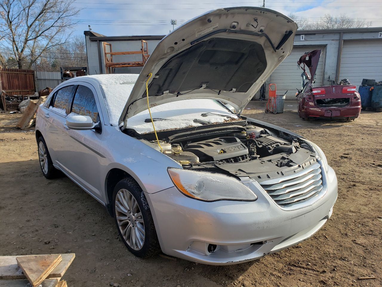 https://f005.backblazeb2.com/file/img-partshotlines-com/Inventory/MA726/Vehicle/39662_09.jpg