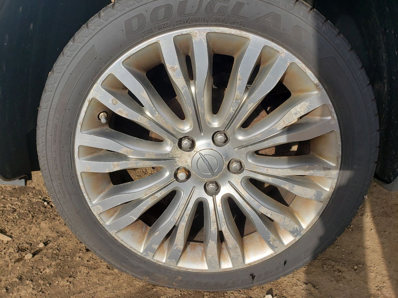 https://f005.backblazeb2.com/file/img-partshotlines-com/Inventory/MA726/Vehicle/39662_12.jpg