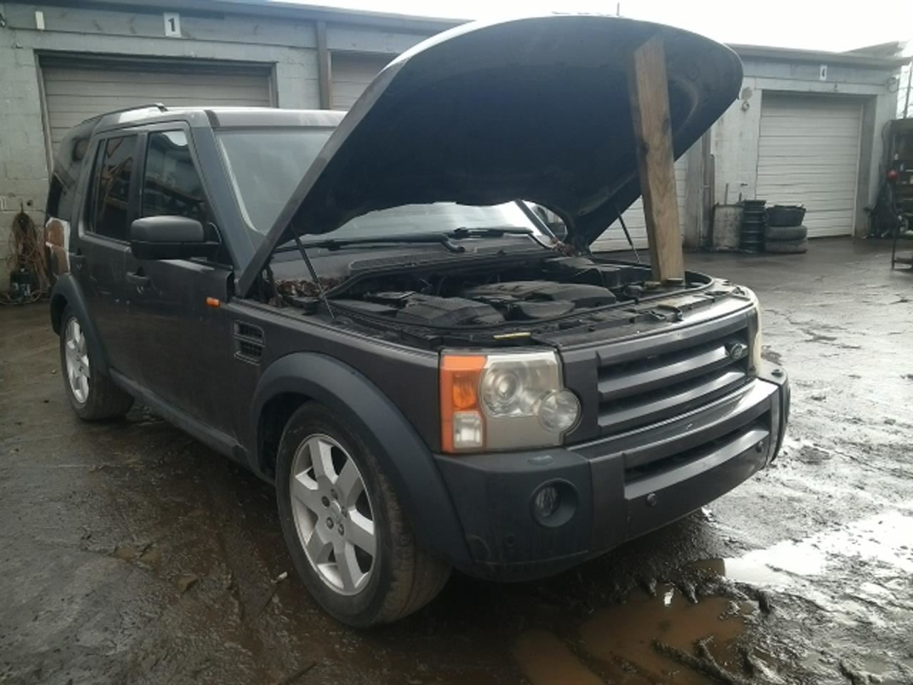 https://f005.backblazeb2.com/file/img-partshotlines-com/Inventory/MA726/Vehicle/39739_09.jpg