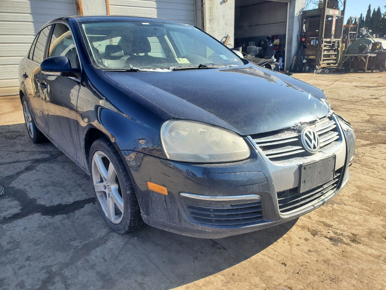 https://f005.backblazeb2.com/file/img-partshotlines-com/Inventory/MA726/Vehicle/39826_01.jpg