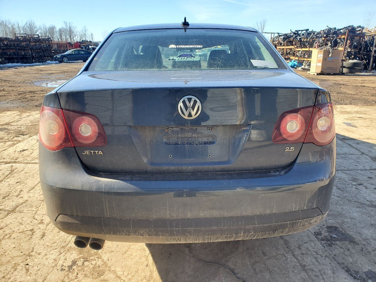 https://f005.backblazeb2.com/file/img-partshotlines-com/Inventory/MA726/Vehicle/39826_06.jpg