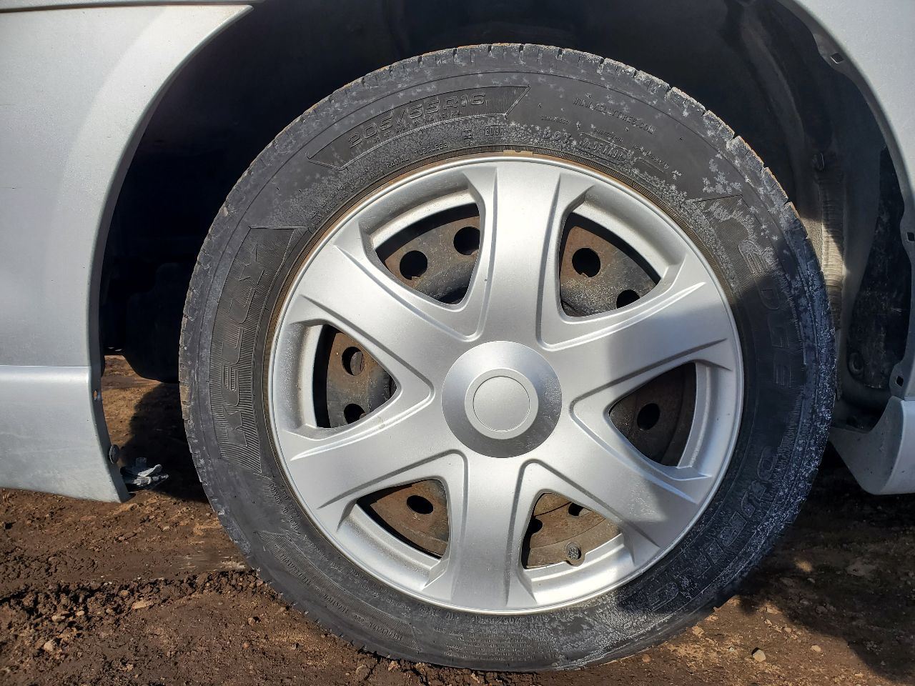 https://f005.backblazeb2.com/file/img-partshotlines-com/Inventory/MA726/Vehicle/39847_11.jpg