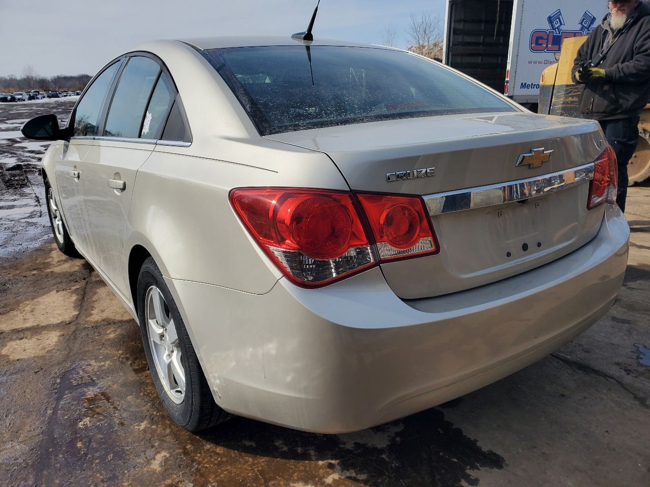 https://f005.backblazeb2.com/file/img-partshotlines-com/Inventory/MA726/Vehicle/39915_05.jpg