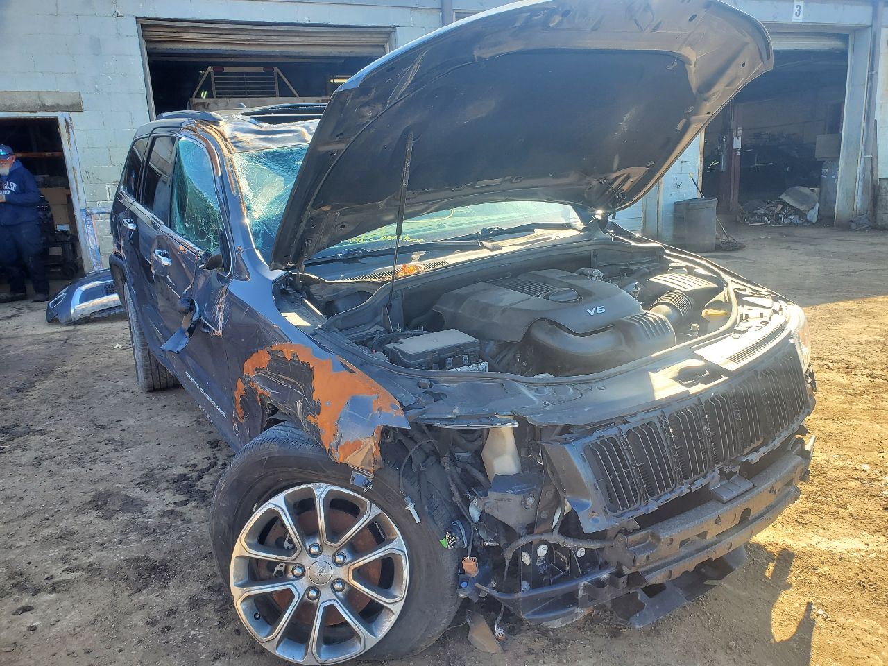 Vehicle/39965_09.jpg