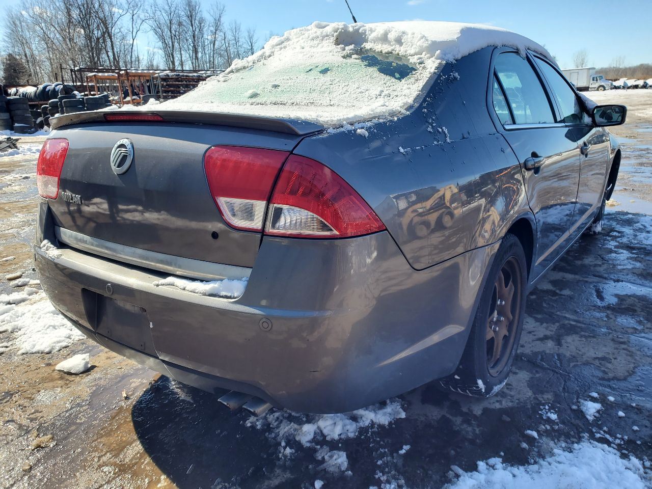 https://f005.backblazeb2.com/file/img-partshotlines-com/Inventory/MA726/Vehicle/39992_07.jpg