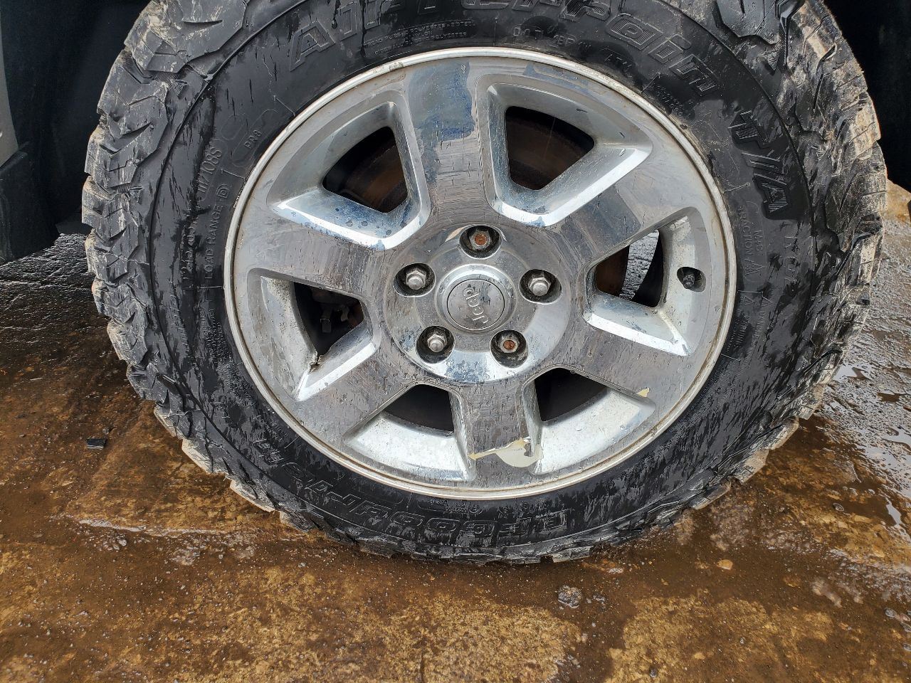 https://f005.backblazeb2.com/file/img-partshotlines-com/Inventory/MA726/Vehicle/40031_11.jpg