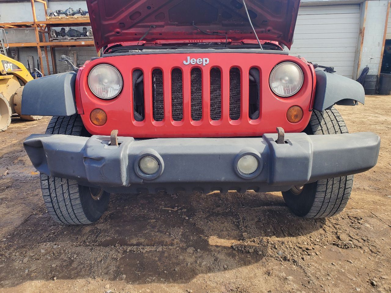 https://f005.backblazeb2.com/file/img-partshotlines-com/Inventory/MA726/Vehicle/40104_11.jpg