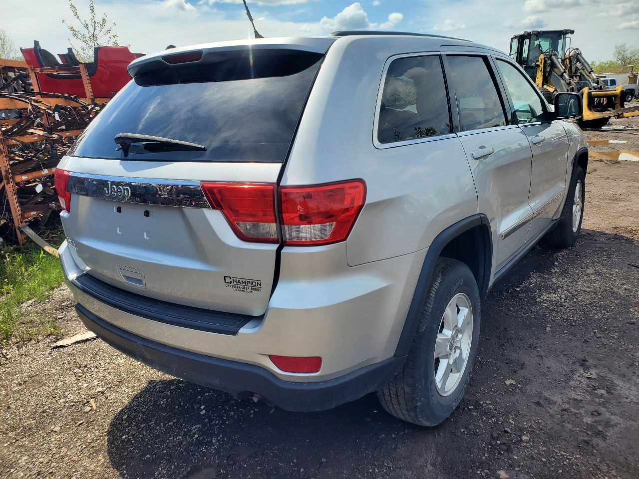 Vehicle/40112_07.jpg