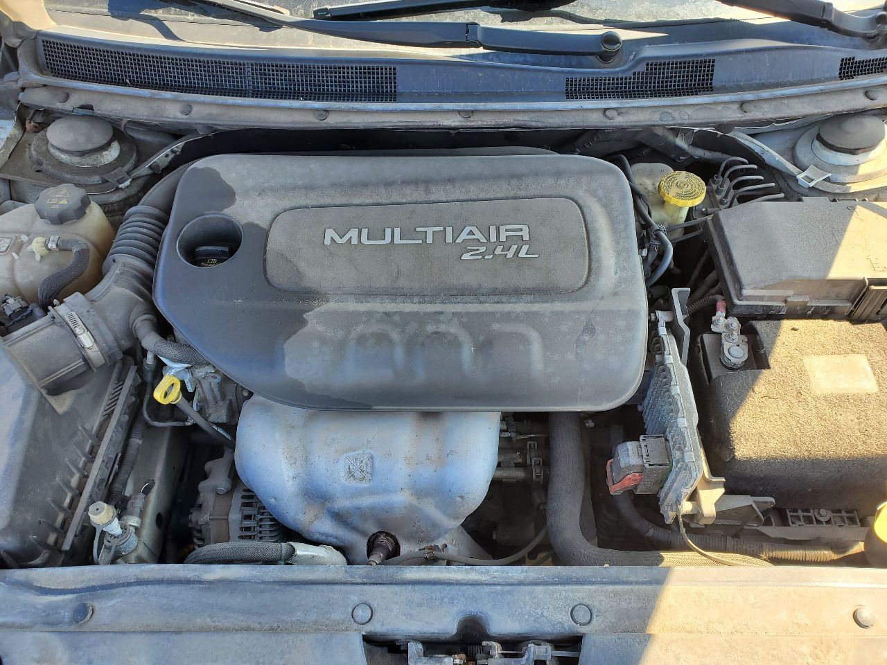 https://f005.backblazeb2.com/file/img-partshotlines-com/Inventory/MA726/Vehicle/40137_10.jpg