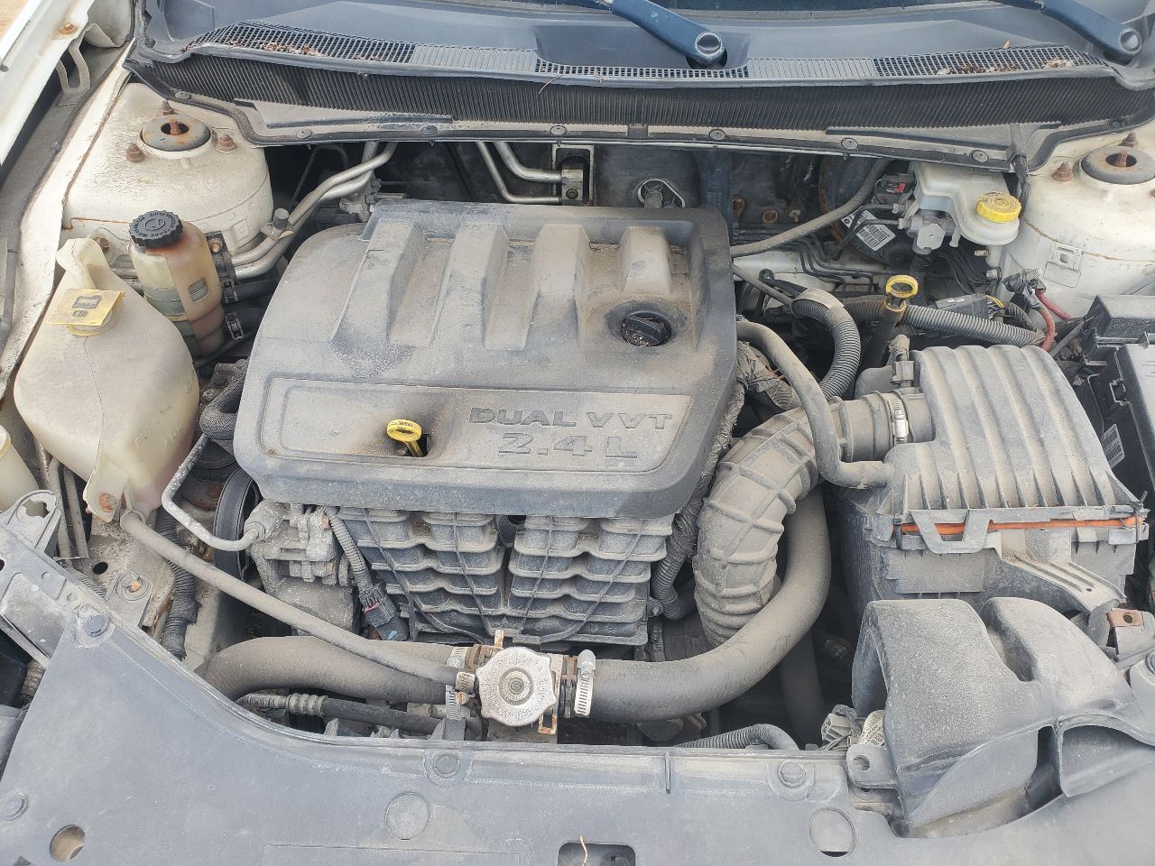 https://f005.backblazeb2.com/file/img-partshotlines-com/Inventory/MA726/Vehicle/40150_10.jpg