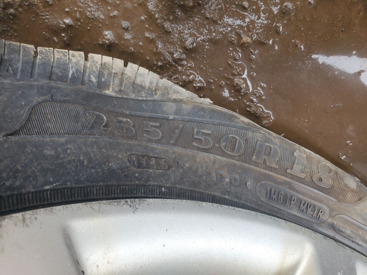 https://f005.backblazeb2.com/file/img-partshotlines-com/Inventory/MA726/Vehicle/40333_11.jpg
