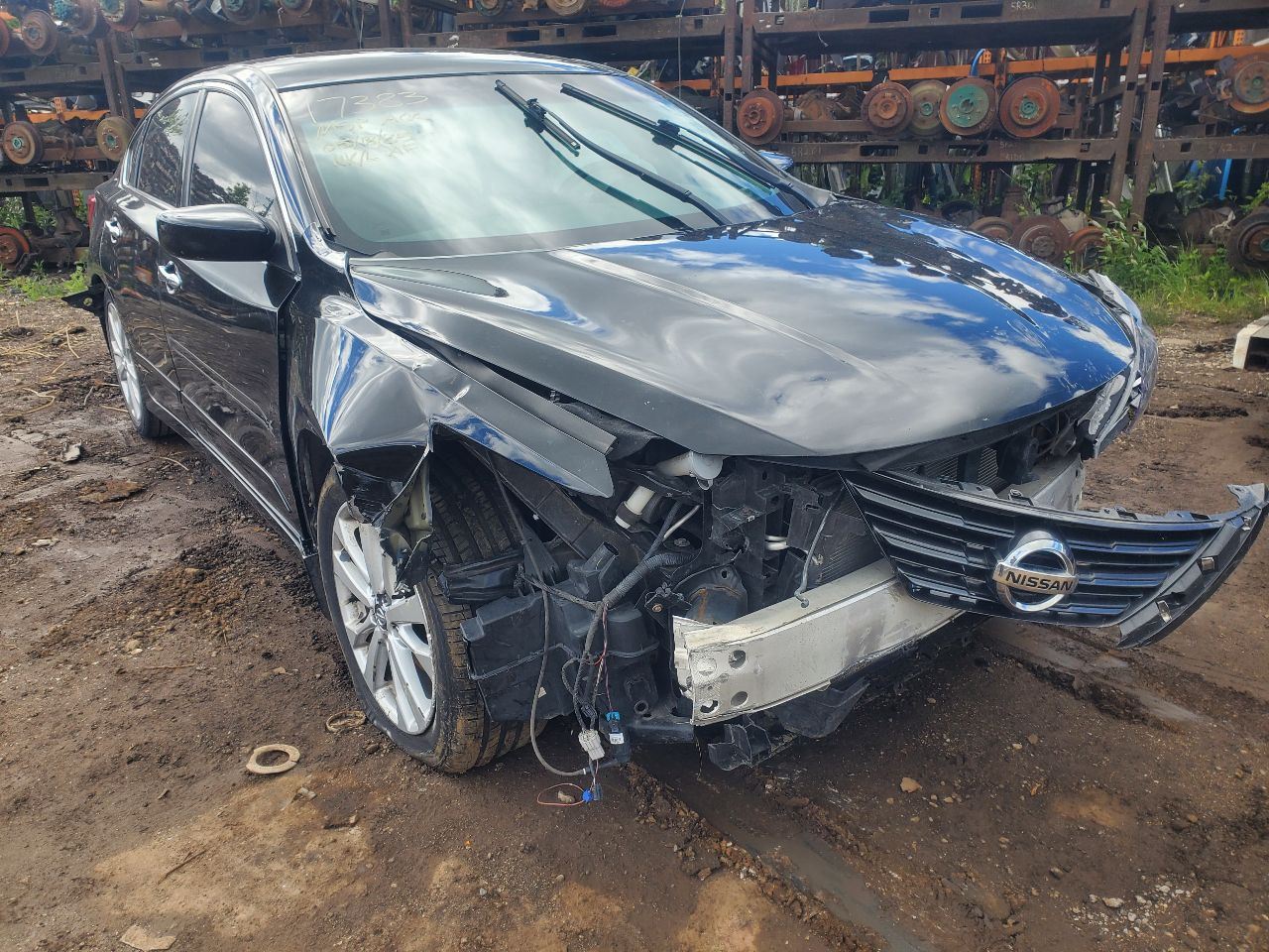 https://f005.backblazeb2.com/file/img-partshotlines-com/Inventory/MA726/Vehicle/40439_01.jpg