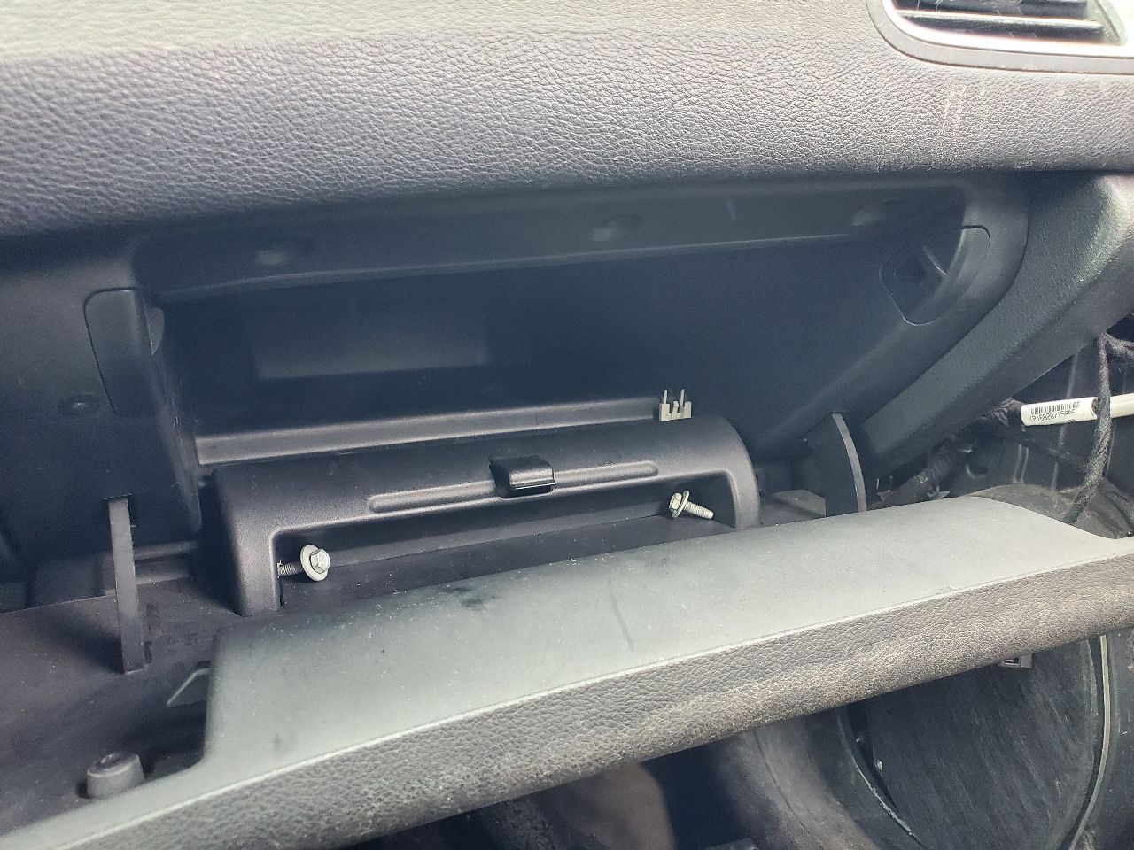 Vehicle/40463_06.jpg