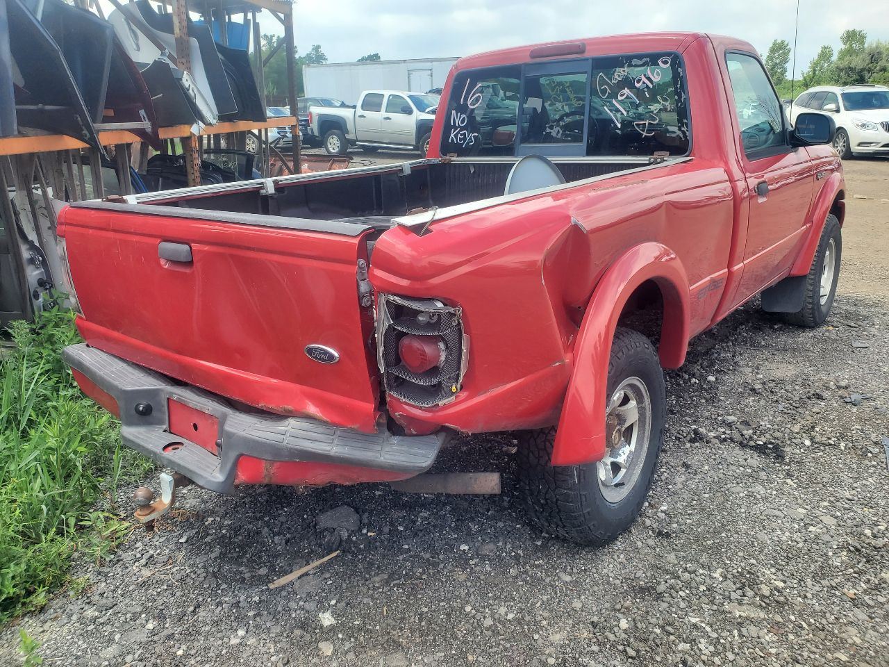 https://f005.backblazeb2.com/file/img-partshotlines-com/Inventory/MA726/Vehicle/40526_07.jpg