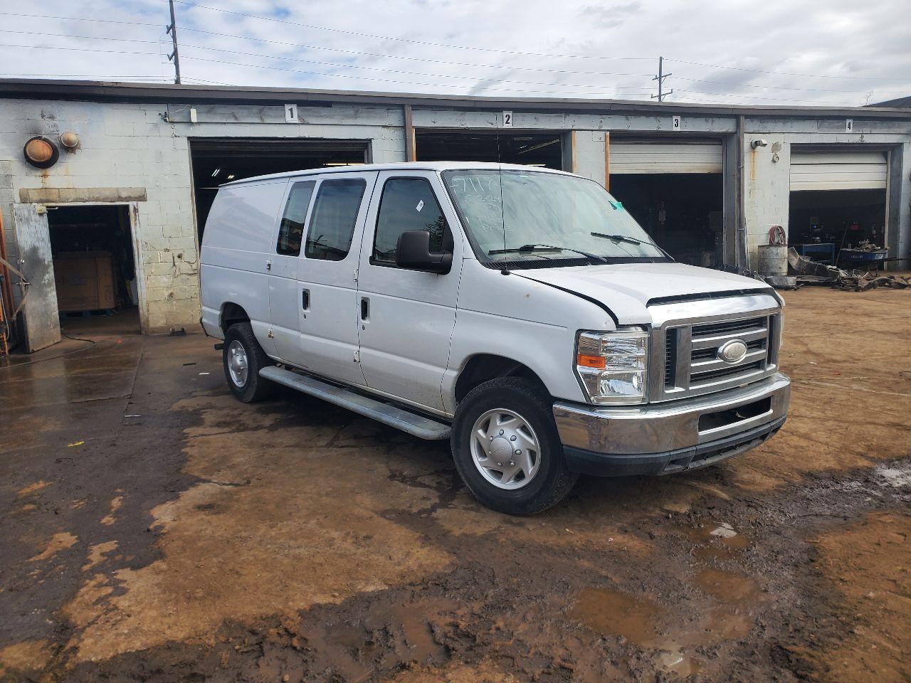 https://f005.backblazeb2.com/file/img-partshotlines-com/Inventory/MA726/Vehicle/40577_01.jpg