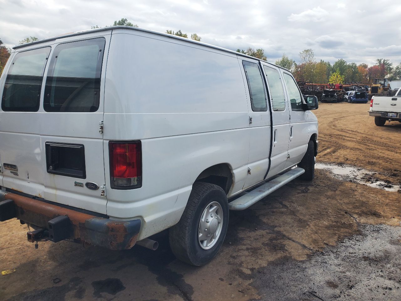 https://f005.backblazeb2.com/file/img-partshotlines-com/Inventory/MA726/Vehicle/40577_07.jpg