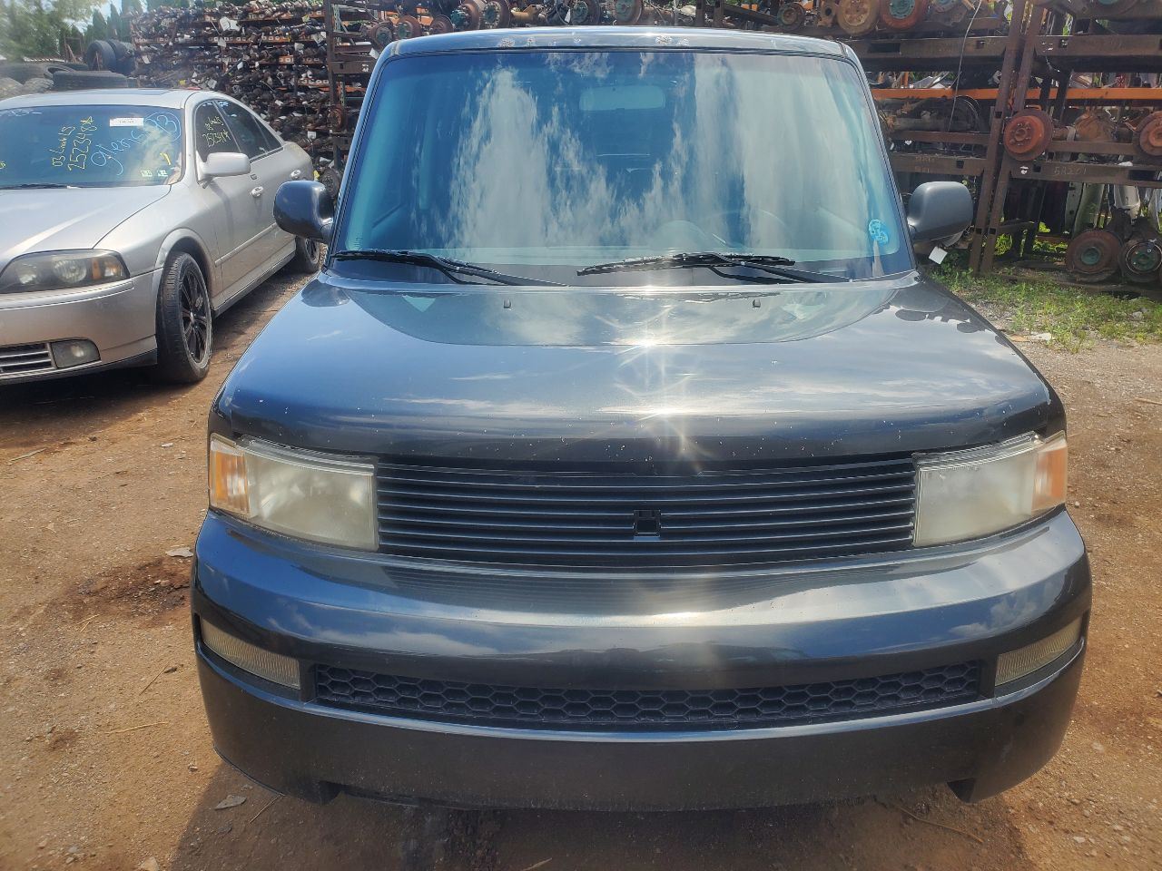 https://f005.backblazeb2.com/file/img-partshotlines-com/Inventory/MA726/Vehicle/40664_02.jpg
