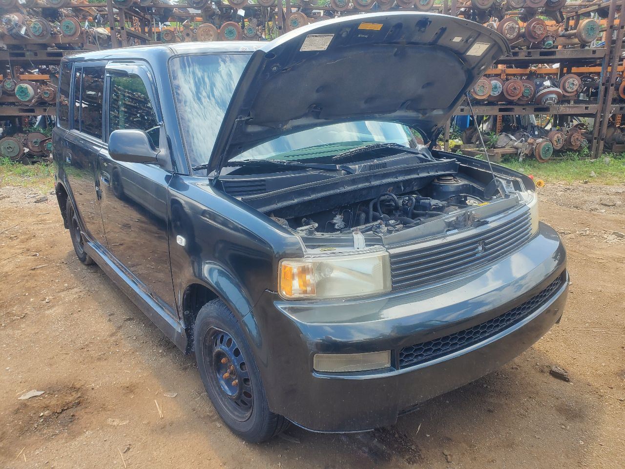 https://f005.backblazeb2.com/file/img-partshotlines-com/Inventory/MA726/Vehicle/40664_09.jpg