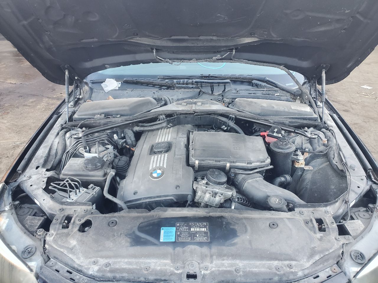 https://f005.backblazeb2.com/file/img-partshotlines-com/Inventory/MA726/Vehicle/40722_10.jpg