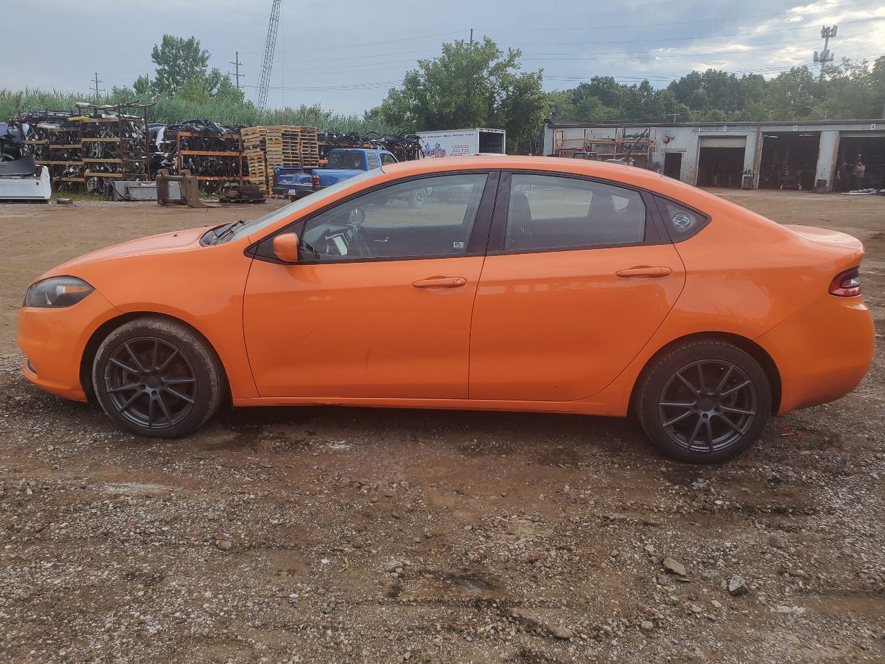 https://f005.backblazeb2.com/file/img-partshotlines-com/Inventory/MA726/Vehicle/40751_04.jpg