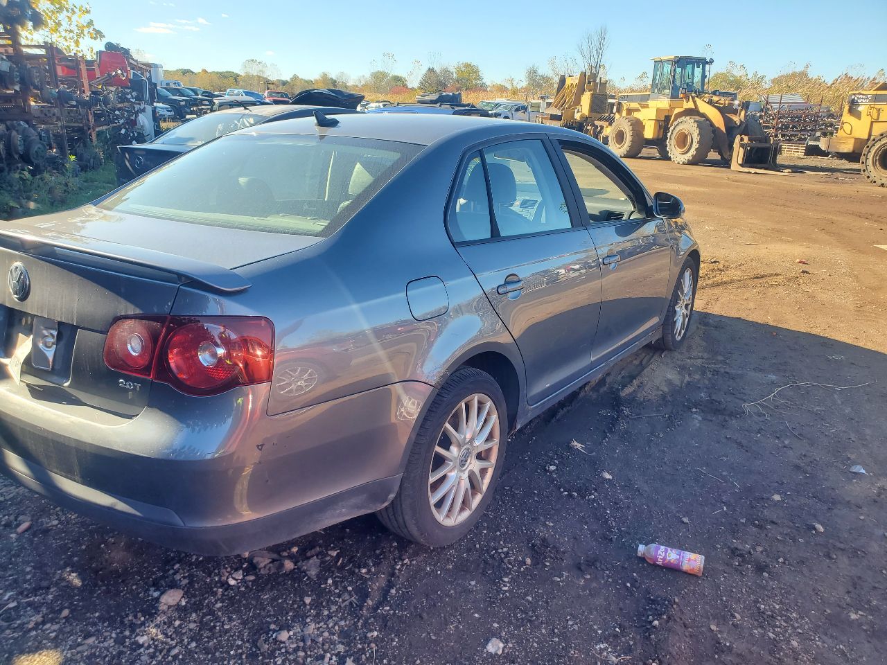 https://f005.backblazeb2.com/file/img-partshotlines-com/Inventory/MA726/Vehicle/40761_07.jpg