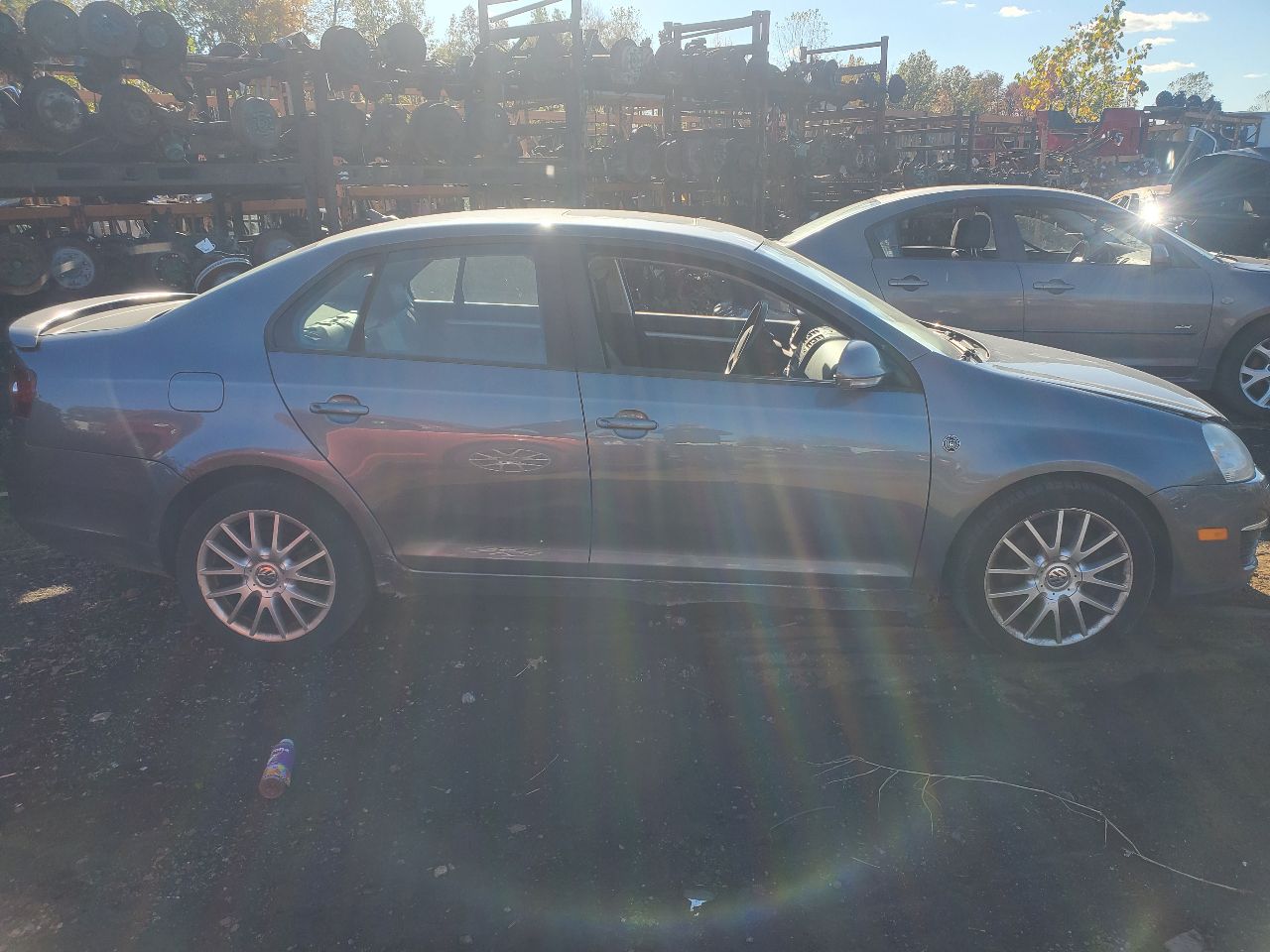 https://f005.backblazeb2.com/file/img-partshotlines-com/Inventory/MA726/Vehicle/40761_08.jpg