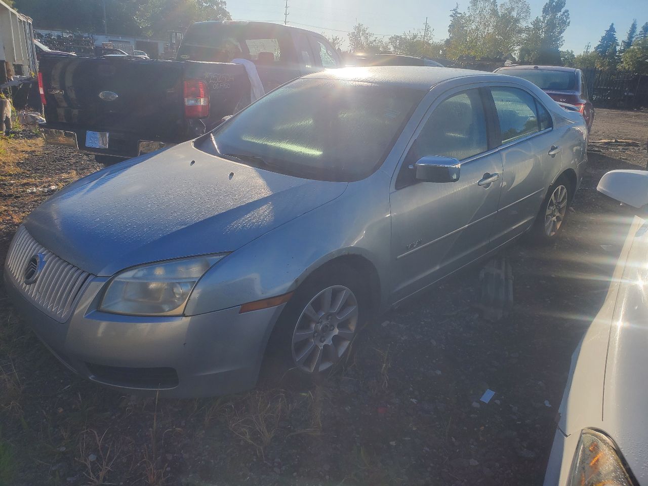 https://f005.backblazeb2.com/file/img-partshotlines-com/Inventory/MA726/Vehicle/40845_04.jpg
