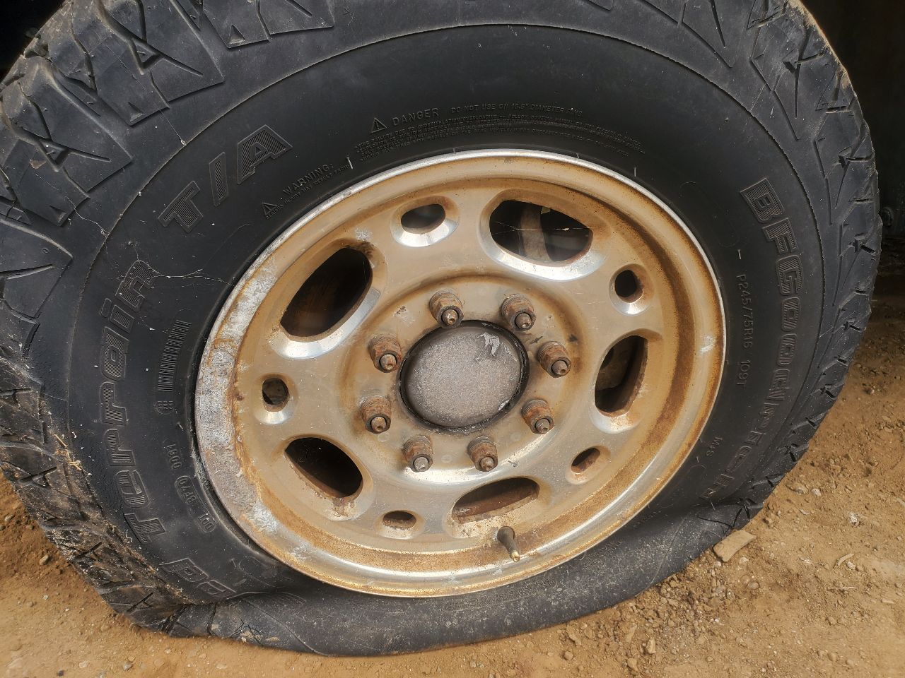 https://f005.backblazeb2.com/file/img-partshotlines-com/Inventory/MA726/Vehicle/40848_10.jpg