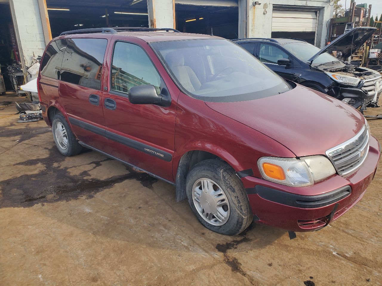 https://f005.backblazeb2.com/file/img-partshotlines-com/Inventory/MA726/Vehicle/40855_01.jpg